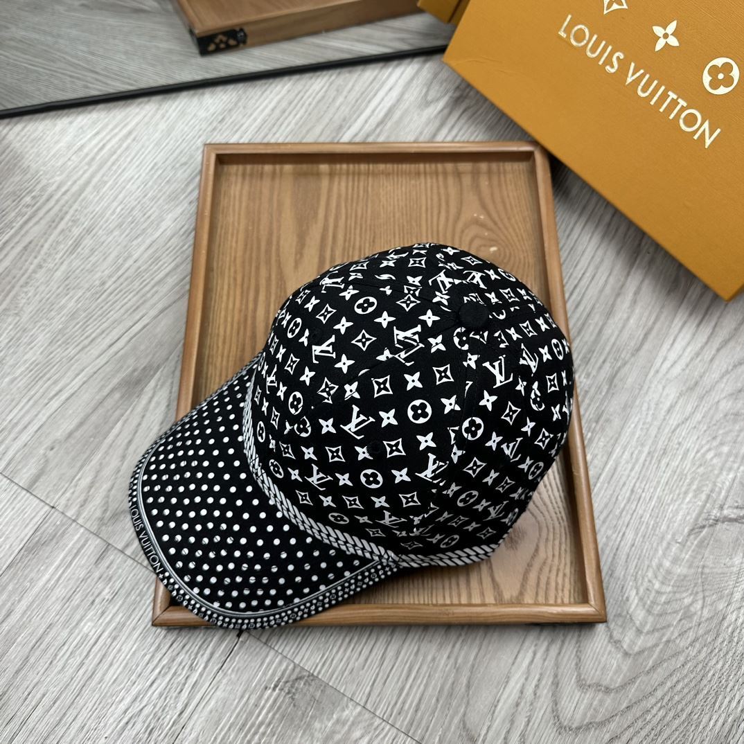 Louis Vuitton Caps